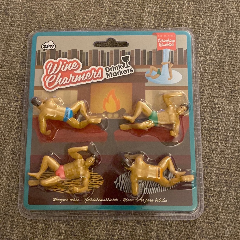 NEW set of 4 Wine Charmers - Drink Markers